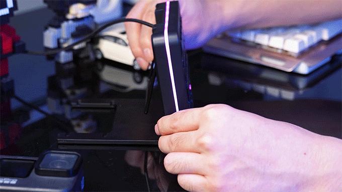 VSDINSIDE M18 V3 Macro Keypad, Stream Controller Deck Gaming Streaming Shortcut Keyboard, 18 Programmable Keys Customizable Visual AI Pad USB Soundboard for OBS, YouTube, Desk Office Setup, Laptop, PC, Mac