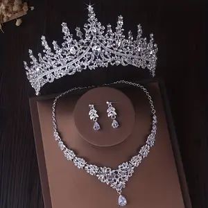 Luxury Queen Crown Tiara Jewelry Set for Women – Crystal Rhinestone Tiara with Necklace & Earrings, Bridal Wedding Crown Set for Birthday, Quinceañera, Prom, Halloween Cosplay Party Accessories