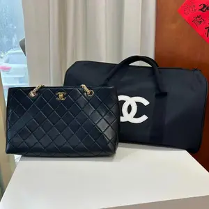 Pre-owned CHANEL Leather Crossbody Bags Vintage Tote with Gym Freebie Bag