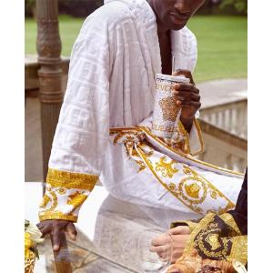 Versace Pour Homme Oud Noir 3.4 oz Eau de Parfum Spray - Classic Designer Fragrance for Men, Oriental Scent, 100ml