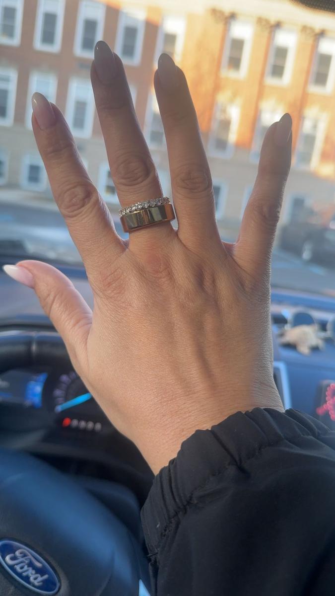 Item: Yellow Gold, 10