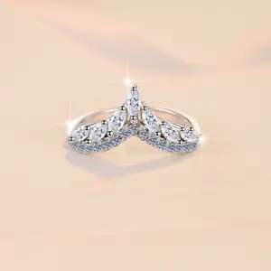 #70 (Sherry）925 Sterling Silver Synthetic Moissanite Ring