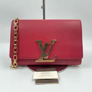 Pre-owned Louis Vuitton Leather Shoulder Bags Rouge Calfskin Chain Louise MM Bag