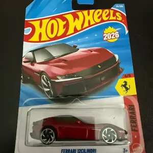 Hot wheels mainline Ferrari 12cilindri