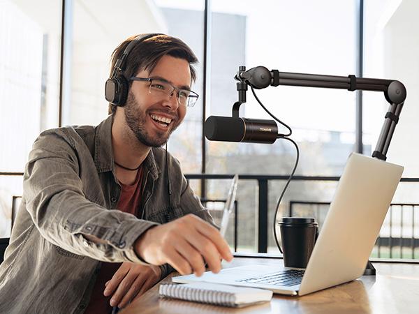 TONOR TD510 Dynamic Microphone, USB/XLR PC Microphone for Podcast, Recording, Live Streaming & Gaming, with Quick Mute, Headphone Output