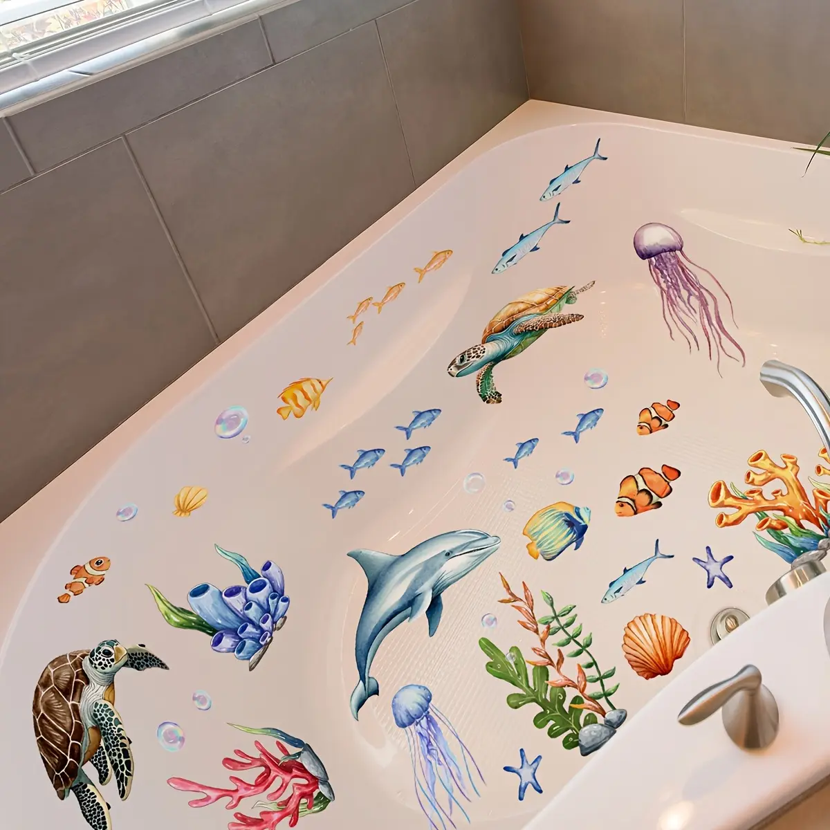 A new hand-painted marine life bathtub sticker, a fun background decorative wall sticker for bathrooms and toilets, Bathroom Decoration Accessories, Bathroom House Decor, Bathroom Decorations, Decorative Stickers, Ocean Stickers (30*90cm) (MS11005-ZY)