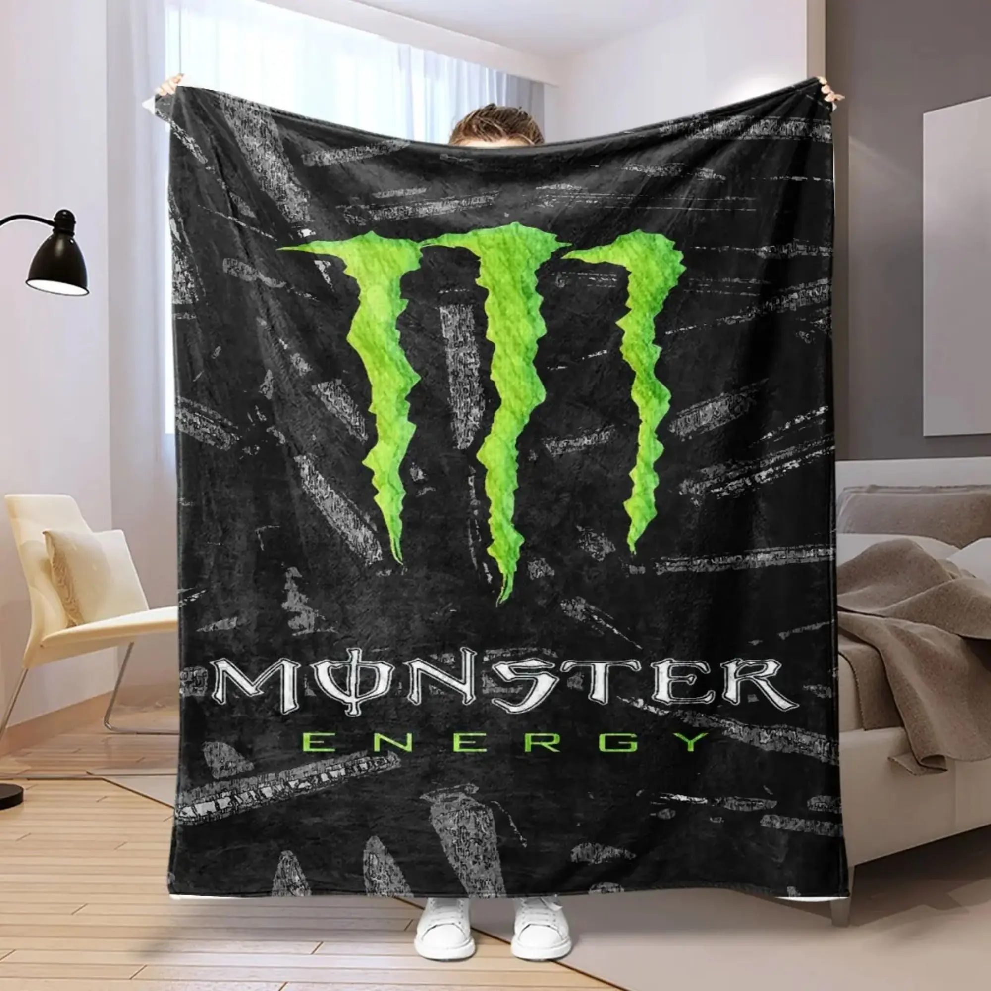 Monster Energy Fleece Throw Blanket, Retro Distressed Claw Logo Full‑Print Plush Blanket, Lightweight All‑Season Sofa Bed Couch Camping Throw Blanket, Cool Aesthetic Home Decor Gift for Men Teens Motorsports Fans