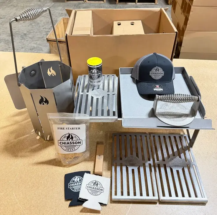 black & mild filled with pipe tobacco homogenized wrapper Black & Mild Plastic Tip Pack black & mild filled with pipe tobacco homogenized wrapper Black & Mild Plastic Tip Pack