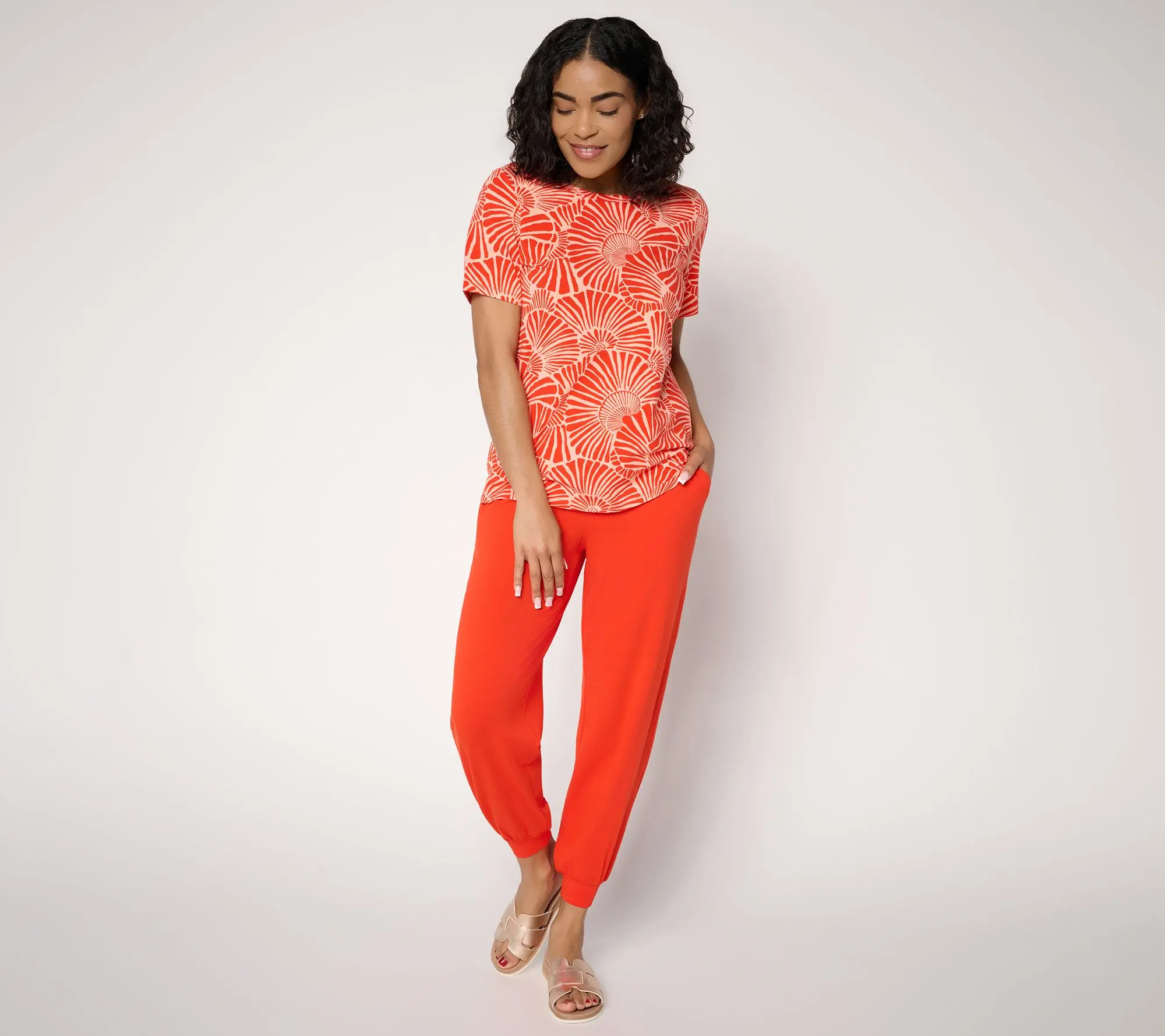 AnyBody Petite Cozy Knit Printed Tee & Jogger Set