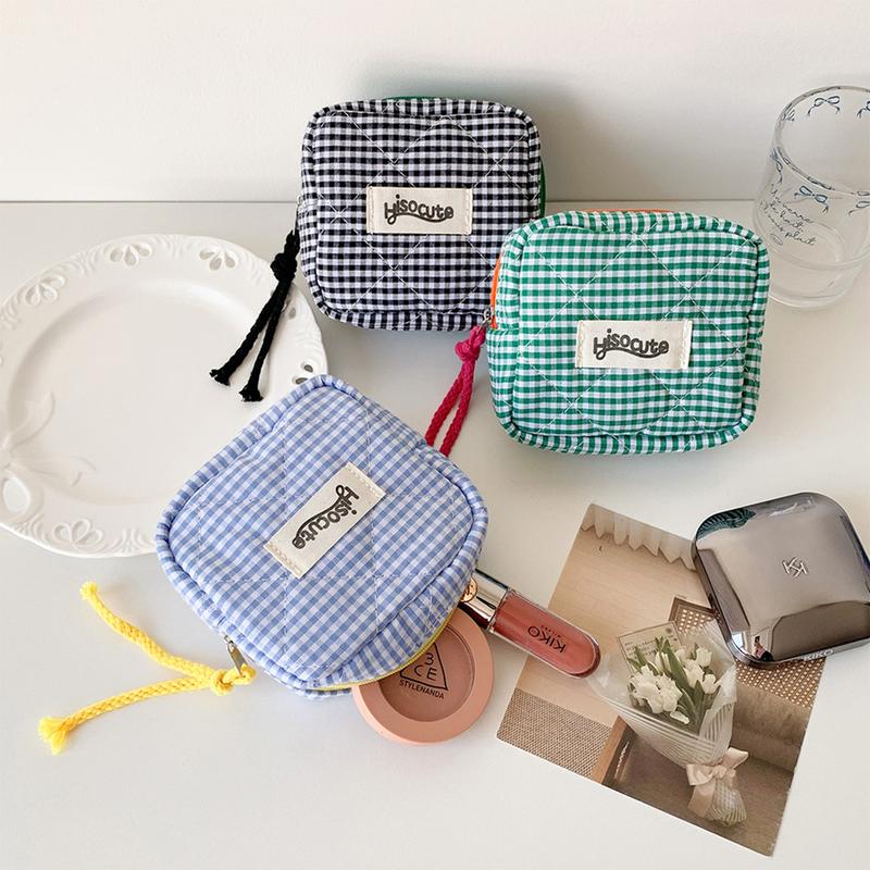 Plaid Pattern Makeup Bag,Portable Cosmetic Storage Bag with Zipper,Versatile Makeup Organizer Pouch for Travel & Daily Used, Makeup Brushes Organizer,Gifts For Women Plaid Pattern Makeup Bag,Portable Cosmetic Storage Bag with Zipper,Versatile Makeup Organizer Pouch for Travel & Daily Used, Makeup Brushes Organizer,Gifts For Women