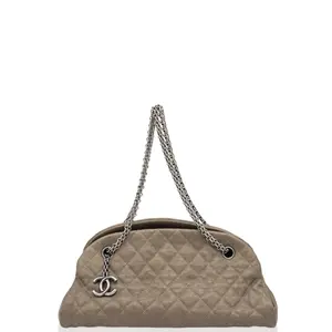 Pre-owned CHANEL Leather tote bags Medium Just Mademoiselle Bowling Calfskin Silver (yl1230n5)