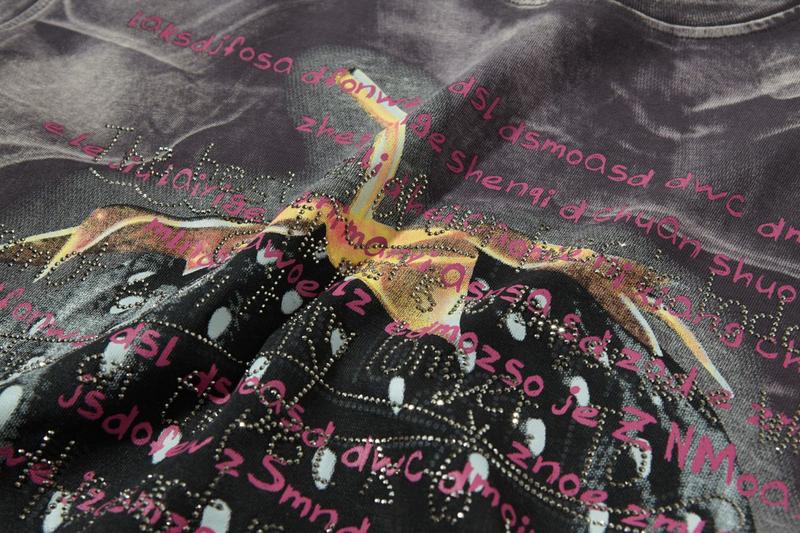 Women's Oversized Cotton Crewneck Sweatshirt - Casual Summer T-Shirt with Oversized Fit & Crystal Heart Design Women's Oversized Cotton Crewneck Sweatshirt - Casual Summer T-Shirt with Oversized Fit & Crystal Heart Design