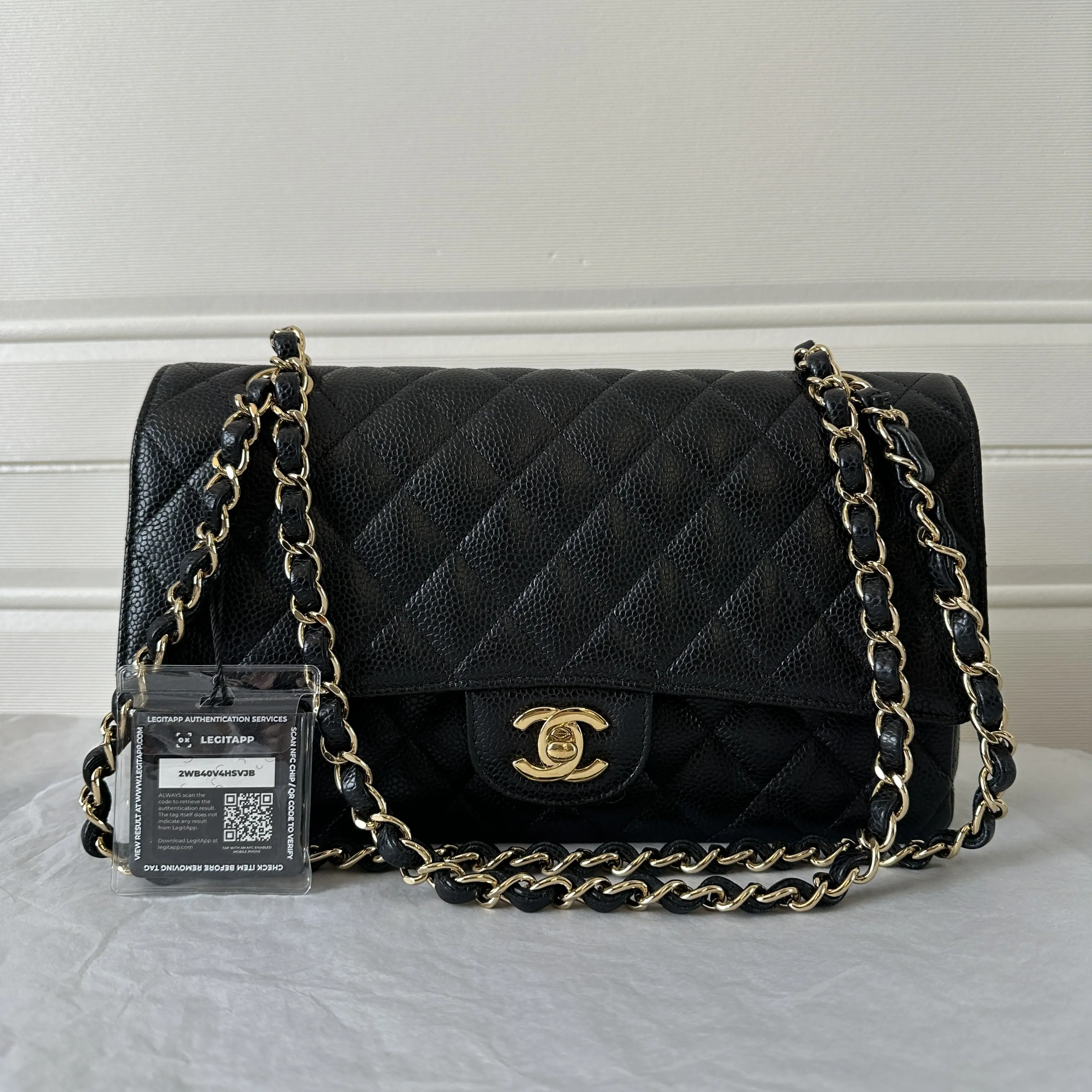 Pre-owned CHANEL Grained Calfskin Crossbody Bag Classic Flap Black