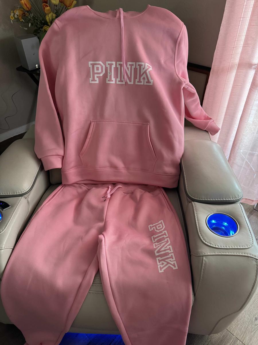 Item: Pink, XL