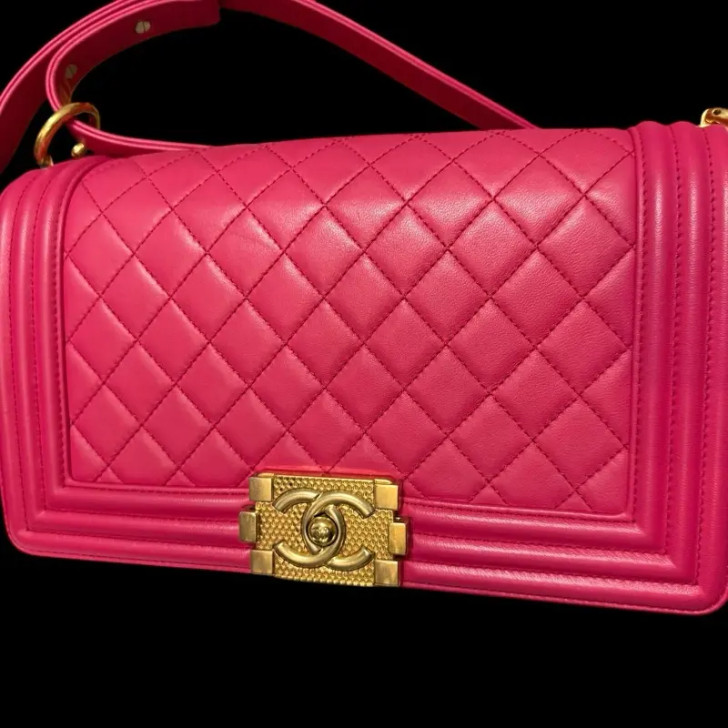 Pre-owned CHANEL Lambskin Crossbody bags Le Boy Crossbody Bag Hot Pink, Gold Hardware, Excellent Condition, Flap Design, Series 23, Medium Size Purse, Light Interior, Hologram Intact, Minimal Natural Wrinkling, No Corner Damage, Hologram In Tact, No Glazi