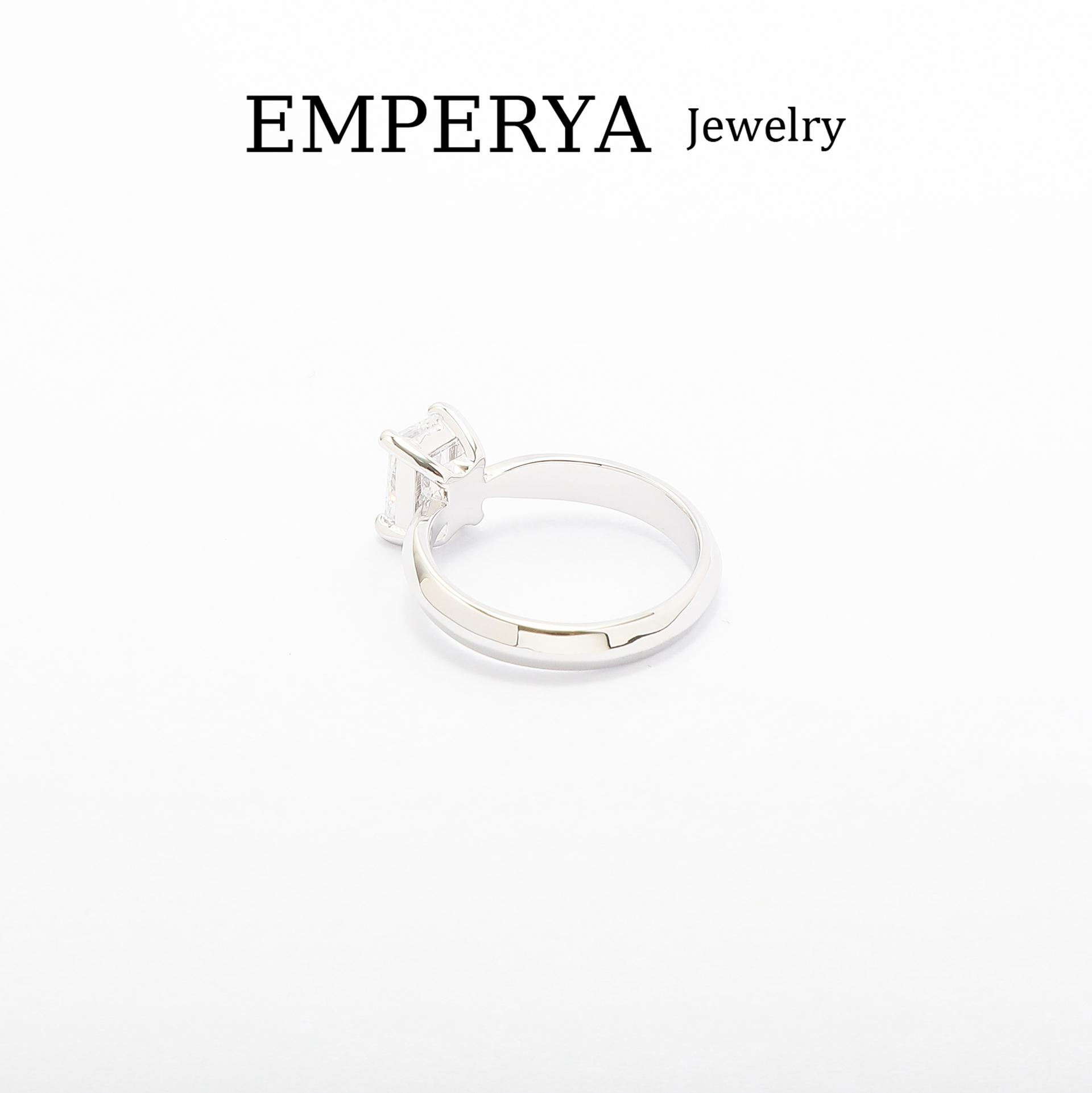 EMPERYA Silver Tone Minimalist Rectangle Cut Solitaire Ring | Classic Clear Stone Engagement Band | Sleek Polished Wide Shank Statement Ring | Timeless Jewelry for Women