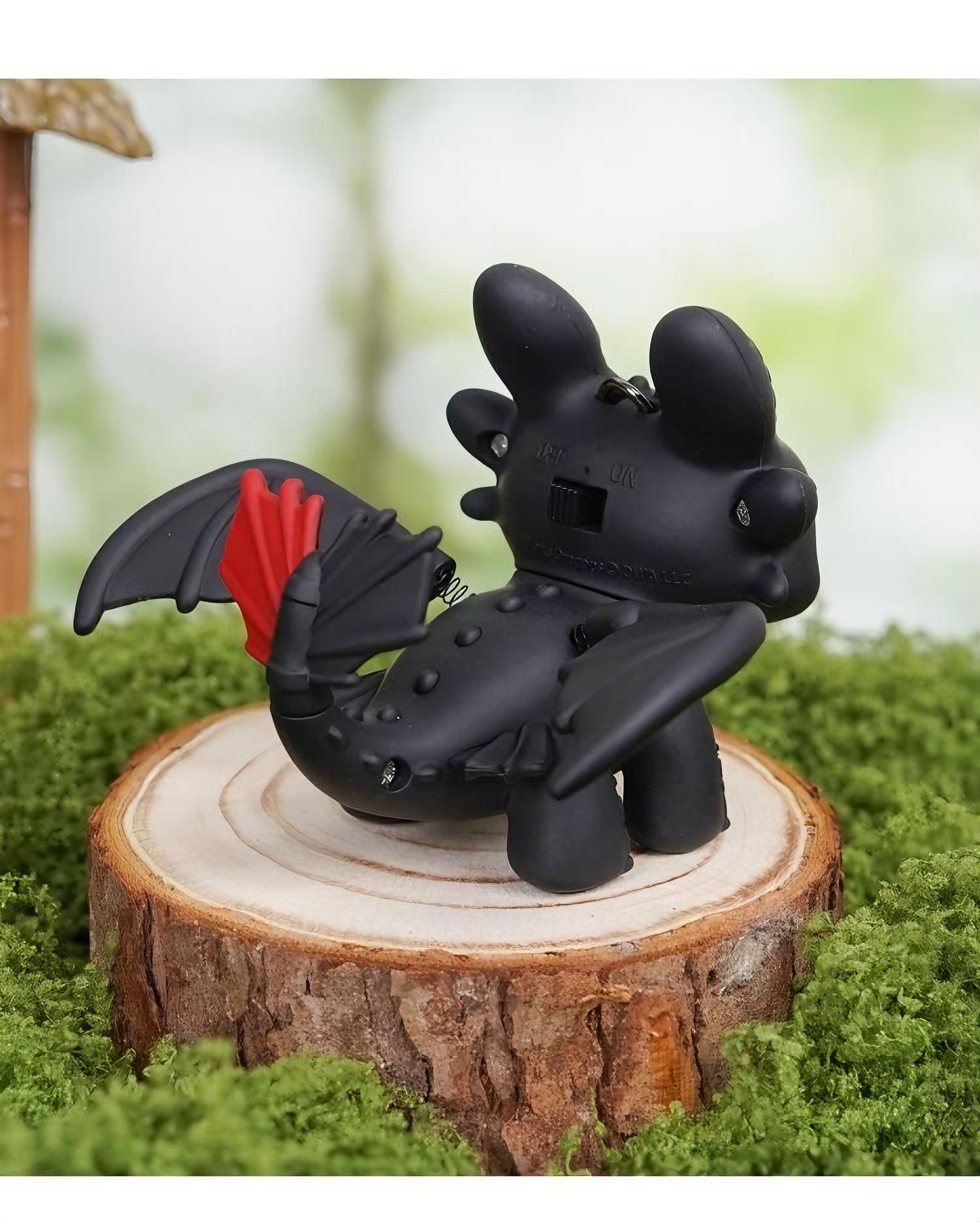 DIYCOM How to Train Your Dragon Night Fury Dragon Keychain Glow in the Dark Mini Dragon Pendant with Moving Wings Trendy Bag Charm Car Ornament Keychain Gift Christmas Gift Birthday Peripheral