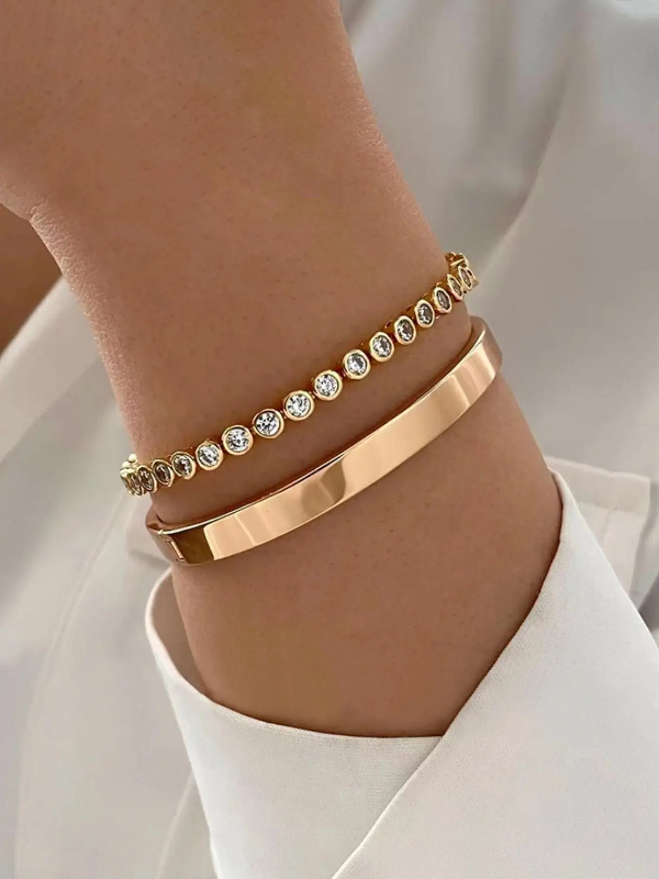 Vintage Jewelry Fashion Diamond Bracelet, Classic Wrist Accessory, Elegant Accessory for Women, Perfect Gift Idea, Timeless Style Statement Piece, Bling Diamond Bracelet, Beautiful Bracelets