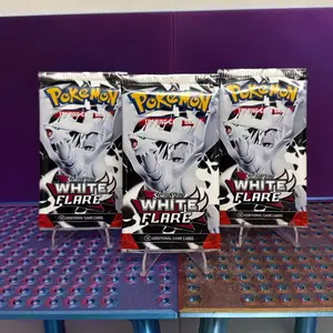 White Flare Booster Pack