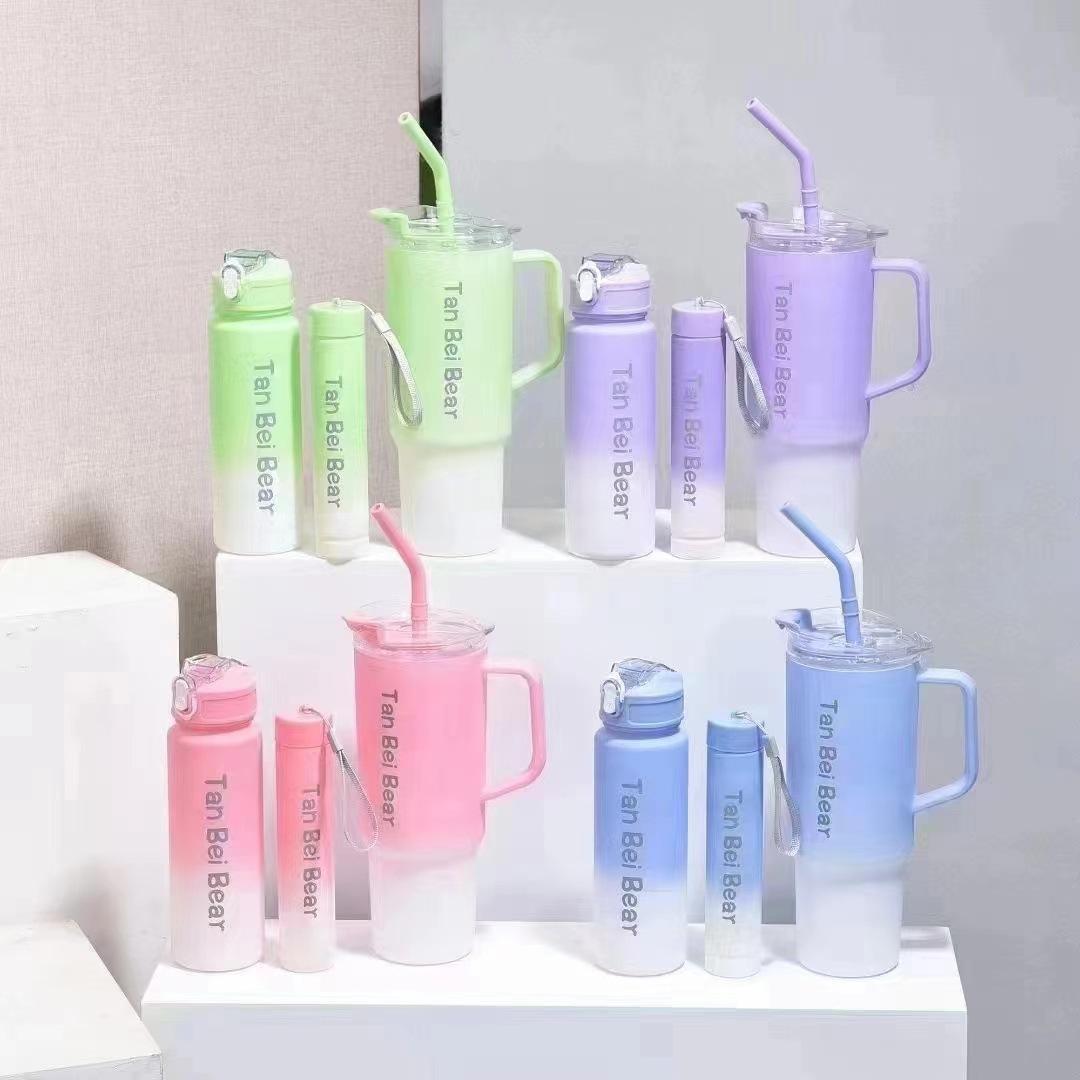 Gradient Plastic Water Cup Set Large Capacity Portable for Family Daily Drinkware Reusable Washable Mug 1500ml&900ml&300ml