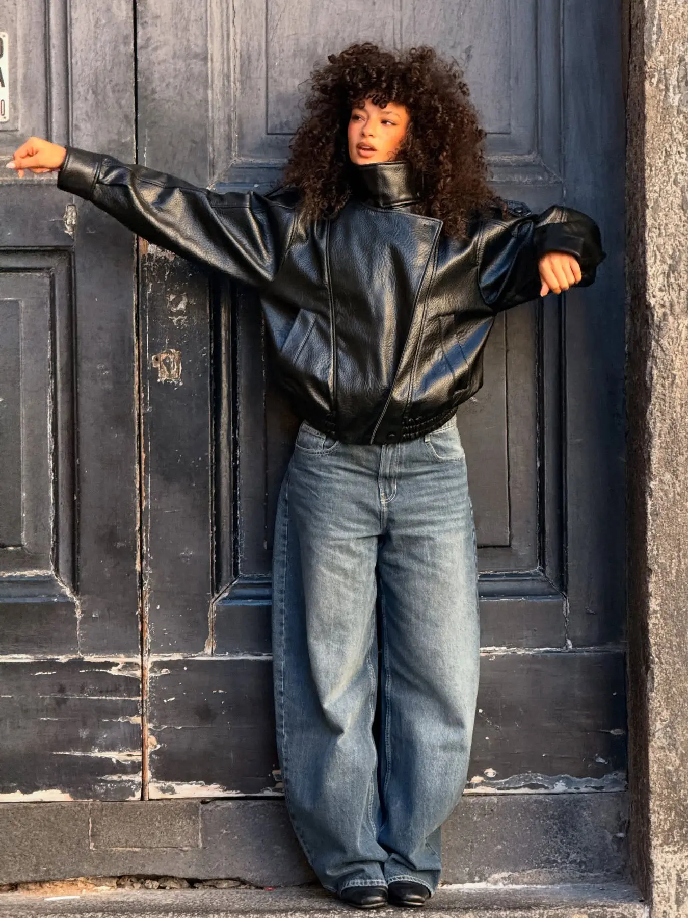 Women's Stand Collar Faux Leather Jacket, Streetwear Casual Style Outerwear Long Sleeve Coats for Spring & Fall, Waterproof & Windproof Clothes for Daily Wear, Oversized Jacket, Casual Fashionable Outerwear, Casual Collared Outerwear