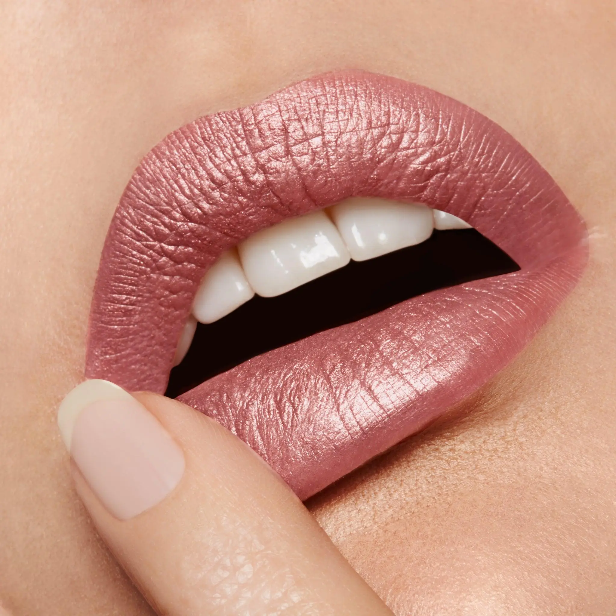 Jet Set | A Frosted Blush Rosy Pink Liquid Lipstick Jet Set | A Frosted Blush Rosy Pink Liquid Lipstick