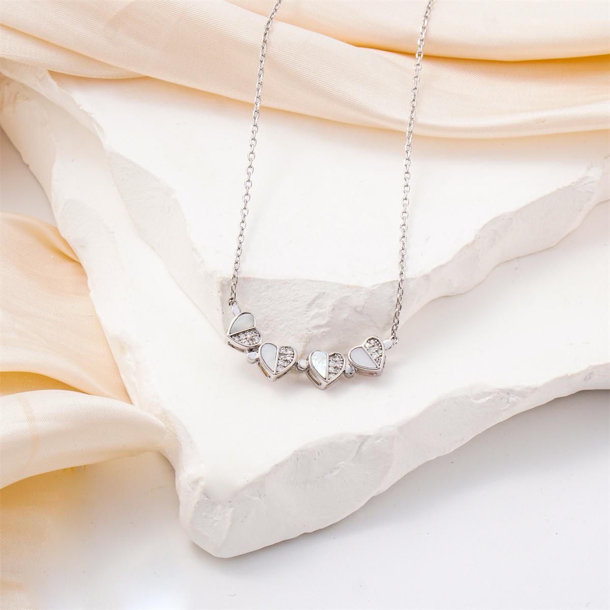 Moissanite 0.1ct Convertible Lucky Four-Leaf Clover Copper Pendant Necklace Wedding Engagement Anniversary Gift for Women Moissanite 0.1ct Convertible Lucky Four-Leaf Clover Copper Pendant Necklace Wedding Engagement Anniversary Gift for Women