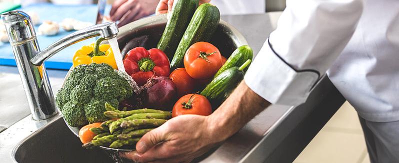 7 Piece Stainless Steel Mixing Bowls Set with Colorful Airtight Lids for Kitchen Tableware  Nesting Salad Bowls Set