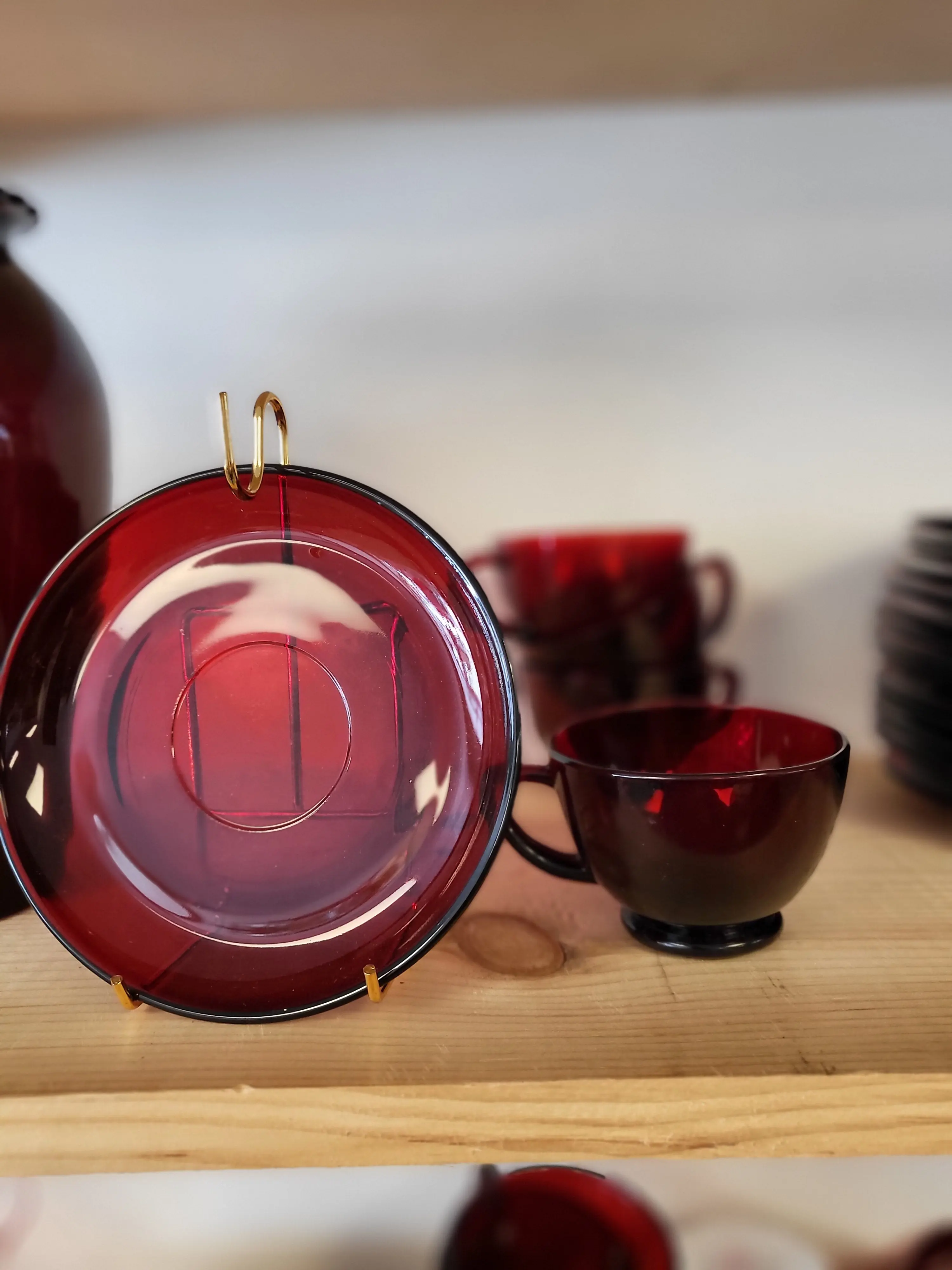 Vintage Royal Ruby Red Anchor Hocking Cup & Saucer Glass Set - 1950s Mid-Century Pressed Kitchen Drinkware, Square & Round 1 Cup (3.5-4"), 1 Saucer