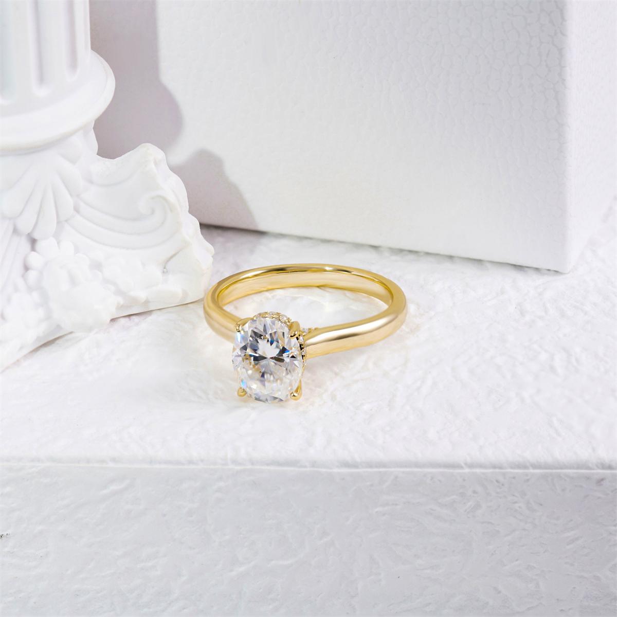 Delzzad 14K Gold-Plated 2ct Solitaire Oval Promise Engagement Ring Synthetic Moissanite S925 Wedding Ring Band Jewelry Perfect Birthday Engagement Wedding Anniversary Christmas Gift for Women