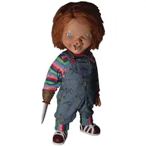 Mezco Toyz -  Child's Play 2 - MDS Mega Scale - Talking Menacing Chucky  [Collectible Figurine/Statue/Bust] figurine/statue, Collectible