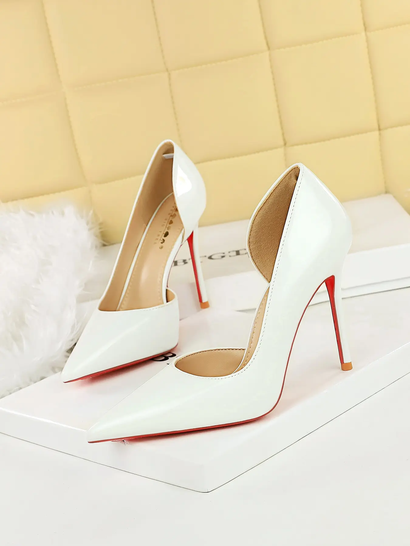 Stylish Women's High Heeled Shoes, Slingback Stiletto Heels, Minimalist Slingback Pumps, European Style Patent Leather, Elegant Party Shoes Hollow Side Design, Classy Fashion Slimming Look, Exquisite Heels for Parties and Events, Elegant Footwear