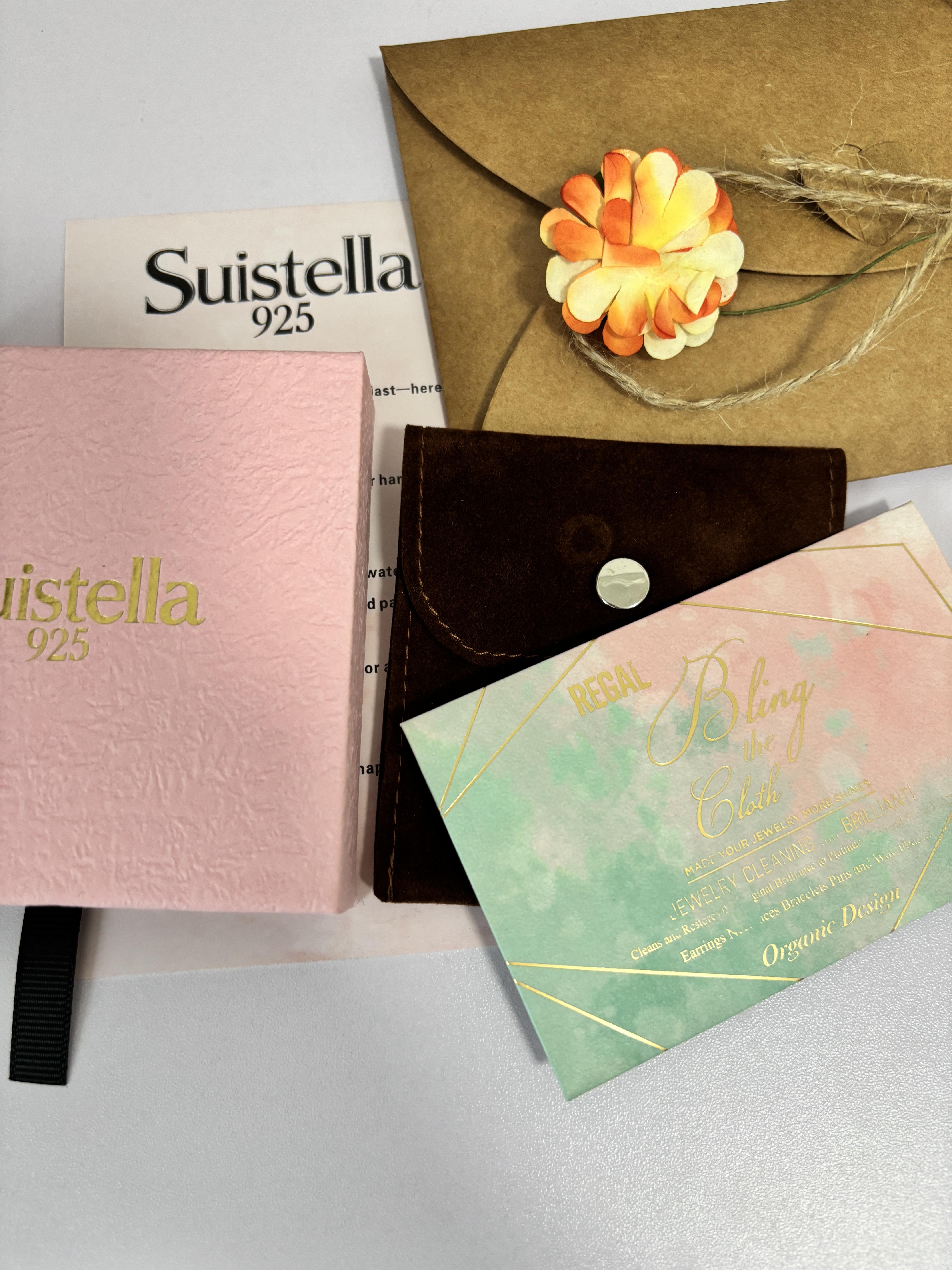 Packaging box for decorative accessories box