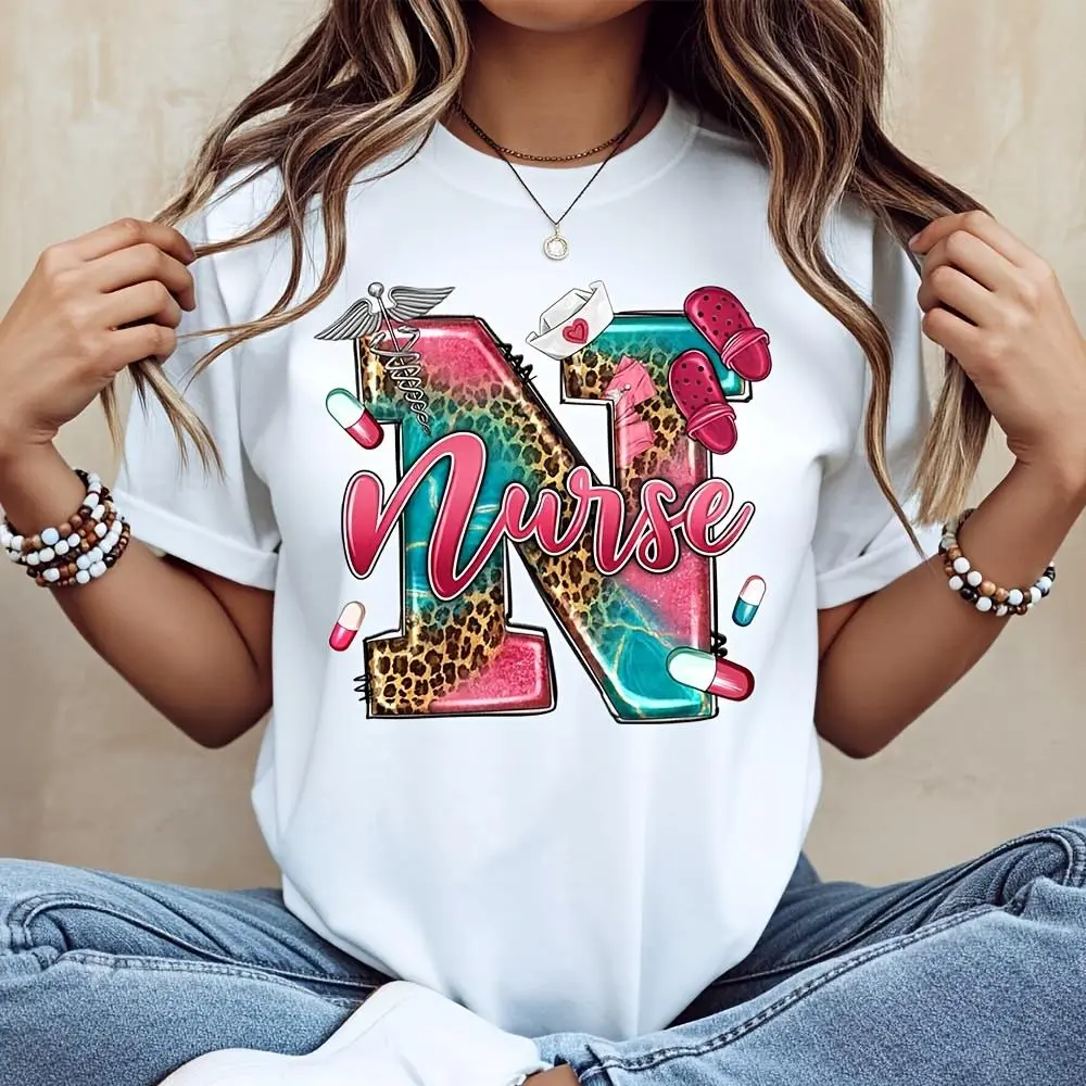 Leopard Print N Nurse Graphic T-Shirt, Medical Profession Appreciation Gift, Casual Daily Wear For Healthcare Workers