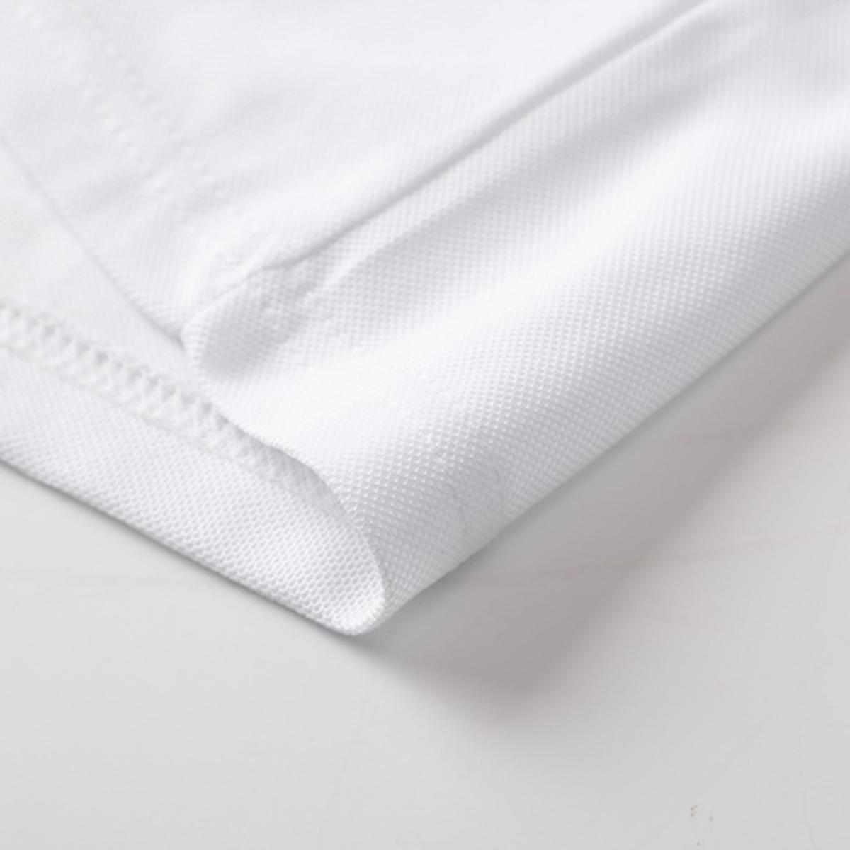 2 men's short-sleeved polo shirts with contrasting stripes make ideal work clothes for casual everyday wear and a great gift option for men's formal shirts.