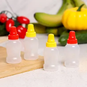 Mini Sauce Bottle, 4 Counts Portable Squeeze Seasoning Bottle, Portable Ketchup Dispensing Bottle, Seasoning Dispenser for Ketchup, Salad Dressing, Honey Sauce, Soy Sauce