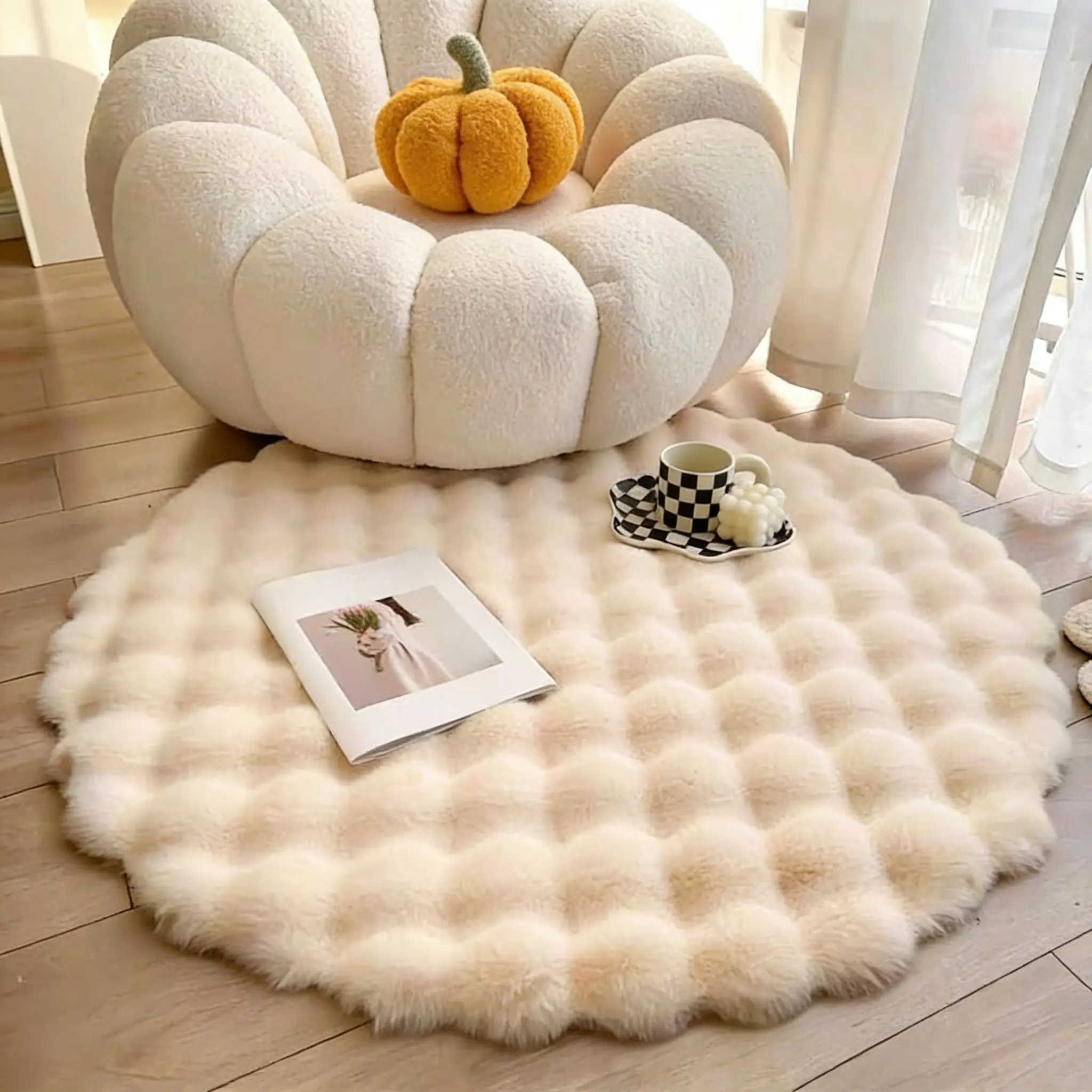 1PC Cloud-Like Plush Round Faux Rabbit Fur Area Rug, 35x35 Inch Fluffy Bubble Shag Thick Pile Floor Mat, Non-Slip Modern Soft Carpet for Living Room Bedroom Nursery, Stylish Home Decor & Christmas Gift