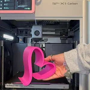 Hot Pink Heart Stand