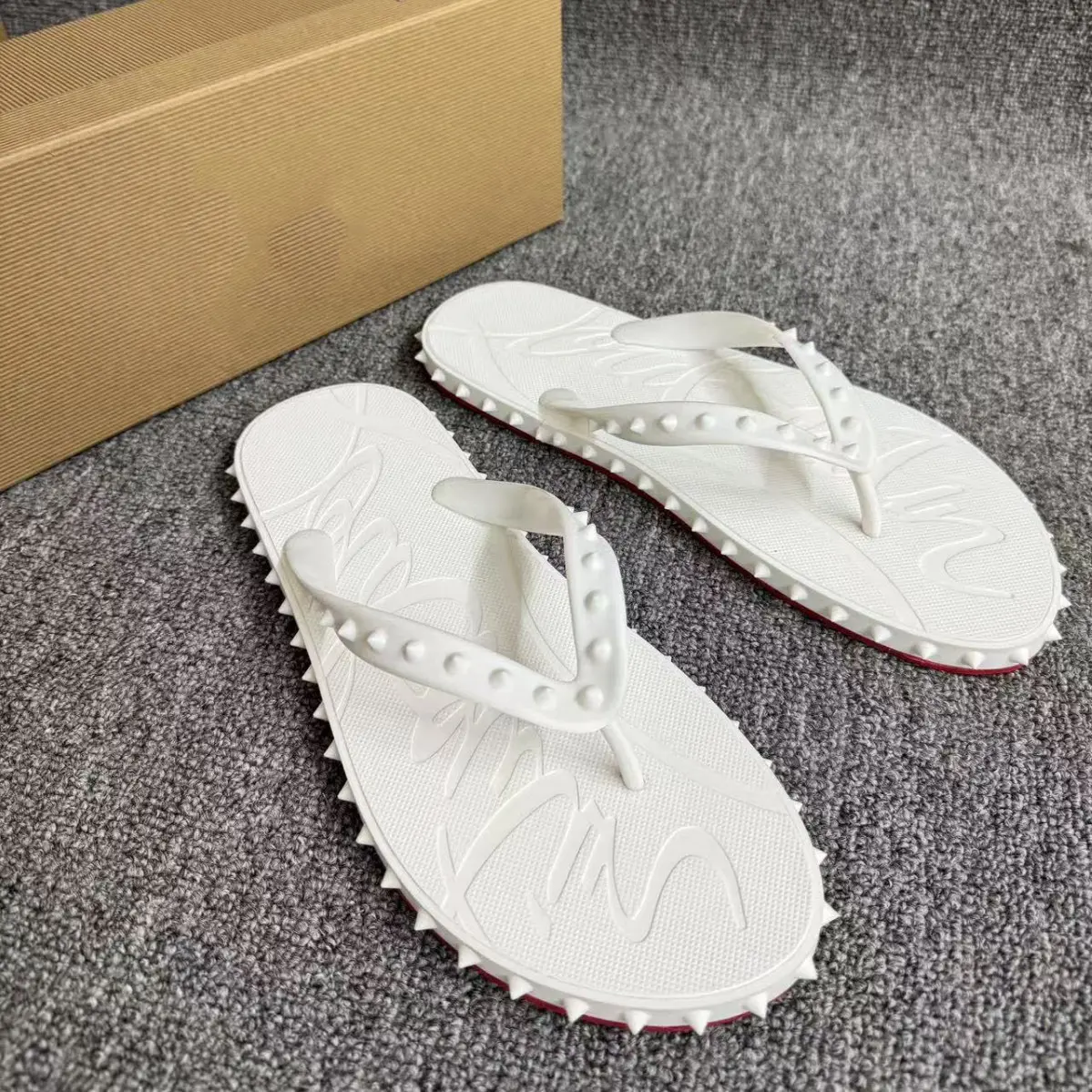 Unisex Red Bottom Rivet Flip Flop Shoes - Casual Lightweight British Fashion Summer Beach Flat Sports Sandals, White, Shoe