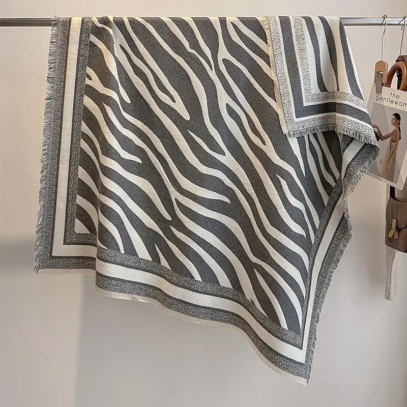 Ethnic Style H - Grey