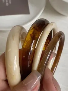 Elegant Vintage Style Acrylic Bracelets Set, Fashionable Minimalist Design, Perfect for Casual Wear & All-Season Parties, High Quality Bracelet