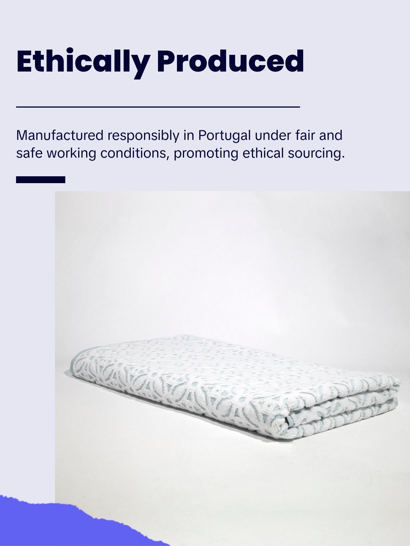 Prague™ 100% Organic Bath Sheet