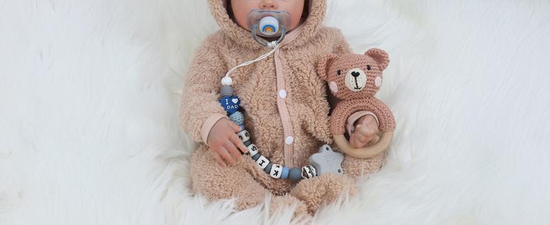 [WOOROY] Reborn Baby Doll New Released - Excellent Gift for Birthday Christmas Gift and New Year, 18 In Lifelike Realistic Baby Doll with Soft Vinyl Body and Cloth Body Doll with Accessories Gift Toys for Kids 3+ girl