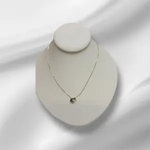 Gargantia luna y estrella oro 14 k