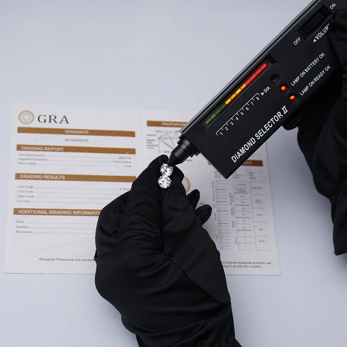 Delzzad 14k Gold-Plated Solitaire Four Prong Earrings Screw Back/Butterfly Back Lab-Created Moissanite Stud Earring S925 Sterling Silver Moissanite Jewelry Perfect Birthday Mother’s Day Christmas Gift for Women Studearrings