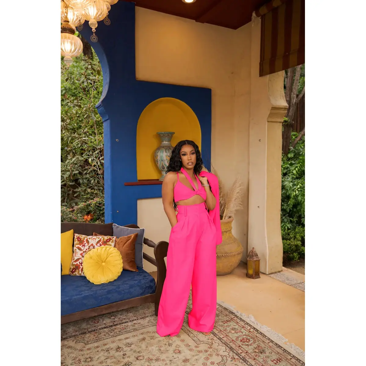 Bossy & Fly Pink Suit