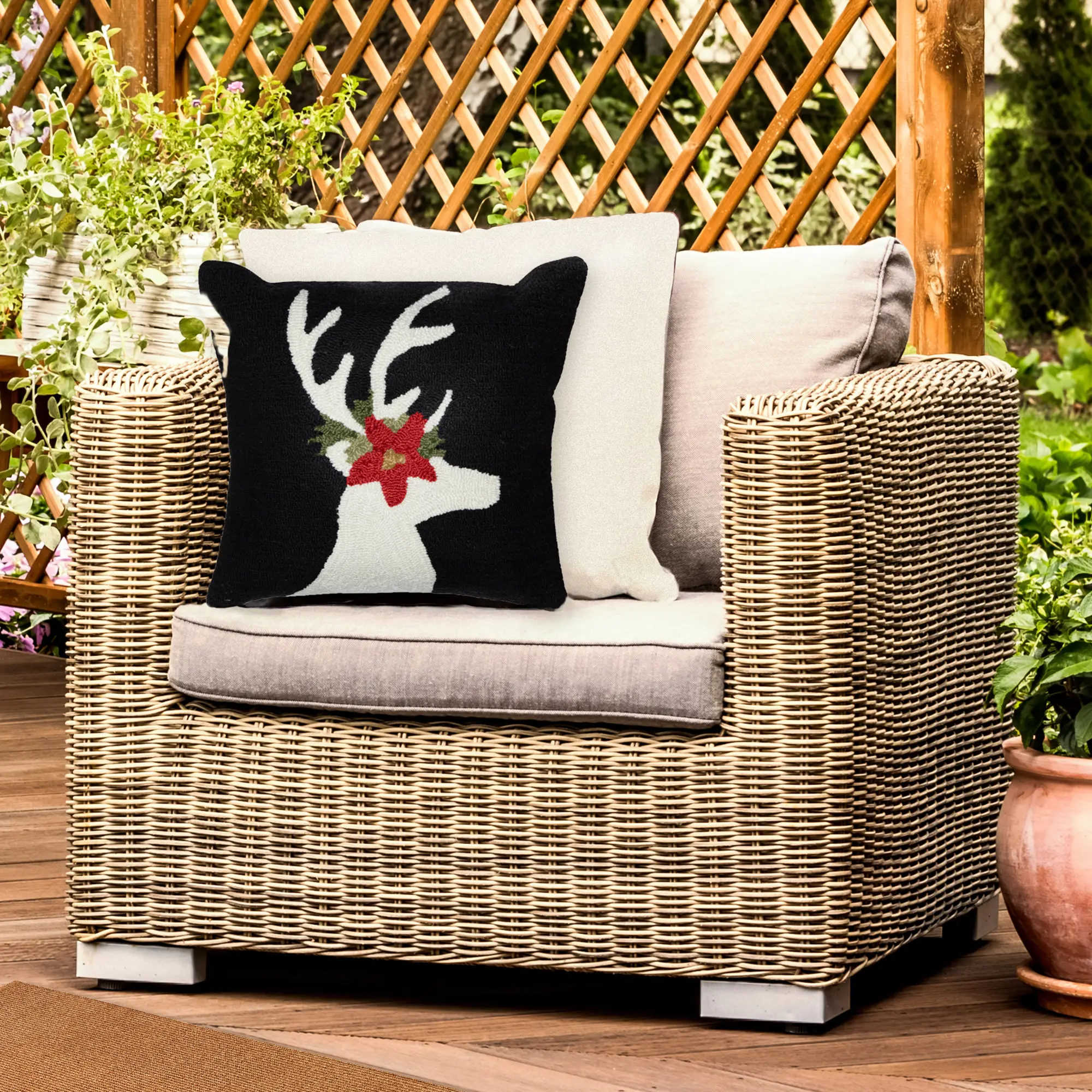 Lush Decor Handmade Indoor/Outdoor Cushion - Transitional Geometric Christmas Holiday Reindeer Animal Accent, Creative Decorative Cushion for Patio Furniture, Transitional Interior Design Use, Outdoor Cushions For Patio Furniture, Comfy Cushions