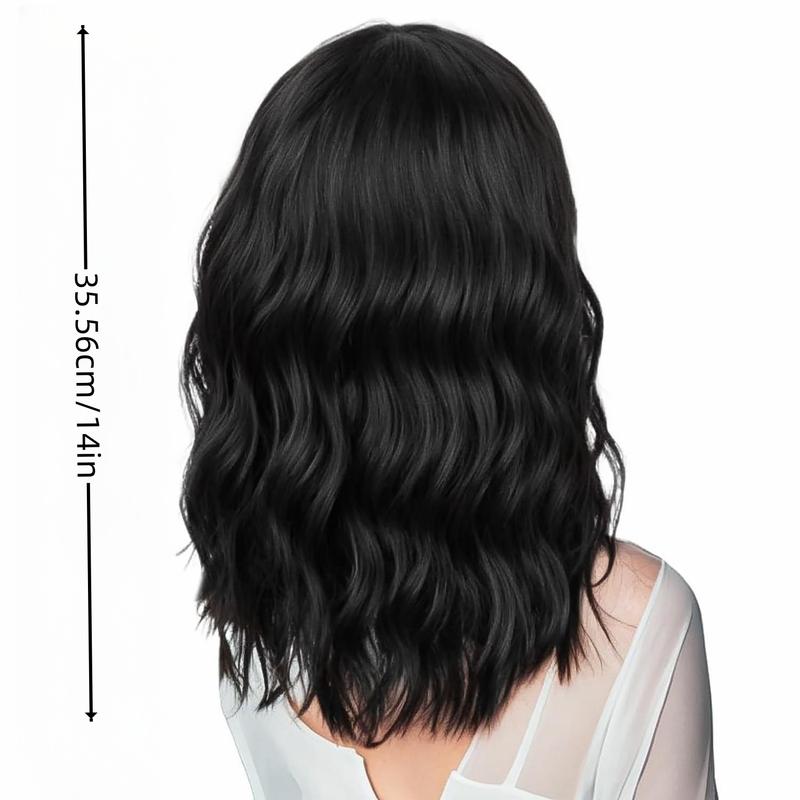Natural wavy short wig with full bangs that bring a beautiful faceframing effect and deliver effortless charm all day