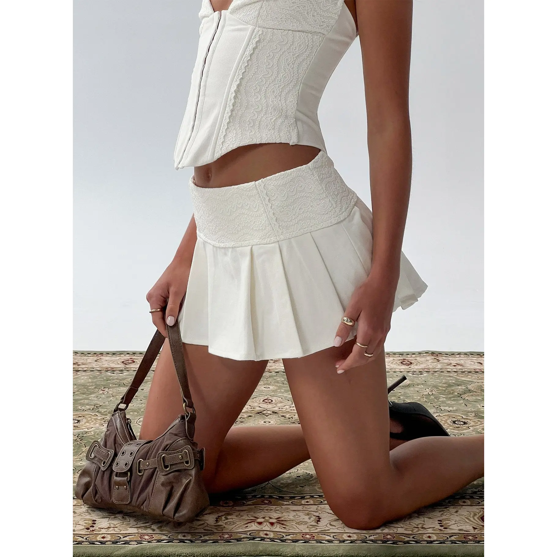 Amoure Pleated Micro Skort Cream