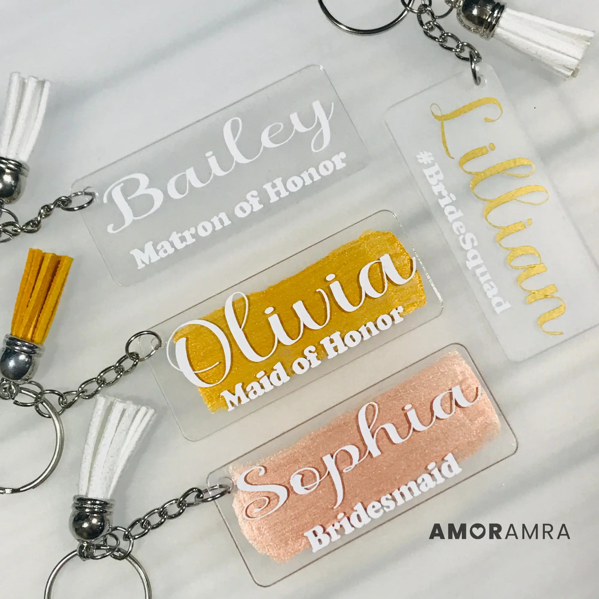 Personalized Bridal Keychain, Bridal Wedding Favors, Bridal Party Keychain Gift, Bridesmaid Maid of Honor Matron of Honor Groom Flower girl Ring Bearer Gift, Wedding Favor, Wedding Shower Gift